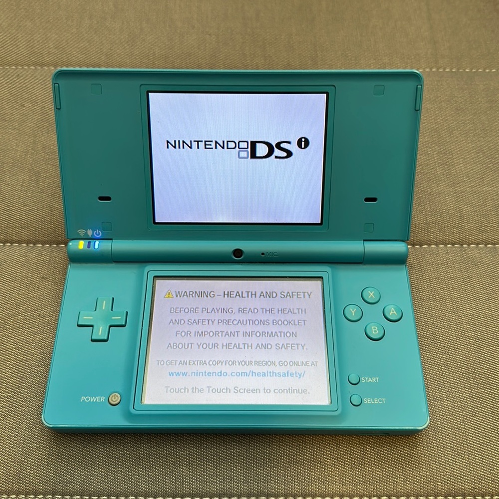 Nintendo DSi console